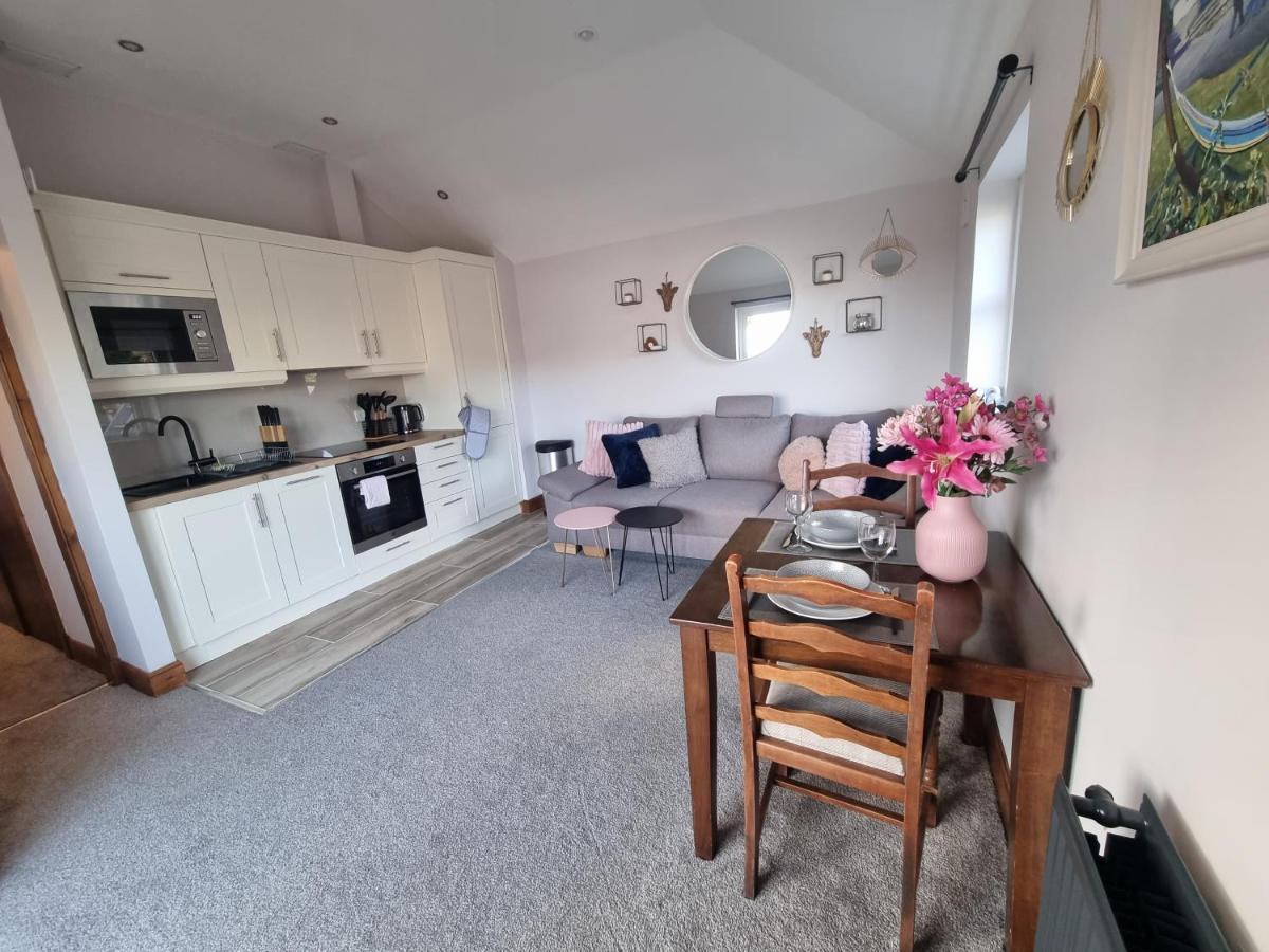 The Auld Byre - By The Beach ดัมฟรีส์ ภายนอก รูปภาพ